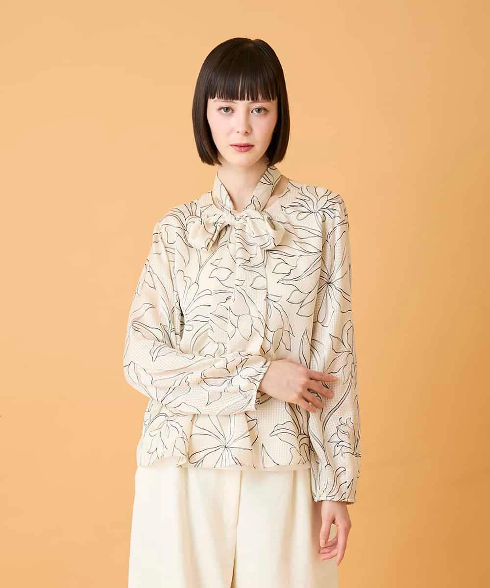 RBBED55290 HIROKO BIS(ヒロコ ビス) ボタニカルモチーフプルオーバーブラウス アイボリー