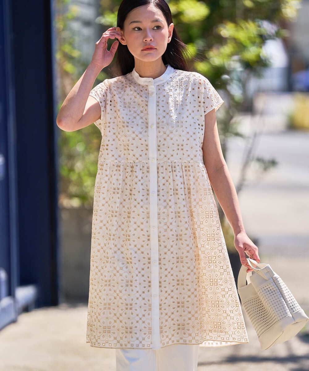 RBBFD34390 HIROKO BIS(ヒロコ ビス) アイレット刺繍フレンチスリーブチュニックブラウス /洗える アイボリー