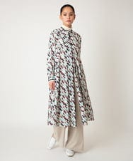 RBEAF10430 HIROKO BIS(ヒロコ ビス) ペイント柄タックフレアワンピース /洗濯機で洗える アイボリー