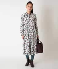 RBEAF10430 HIROKO BIS(ヒロコ ビス) ペイント柄タックフレアワンピース /洗濯機で洗える アイボリー