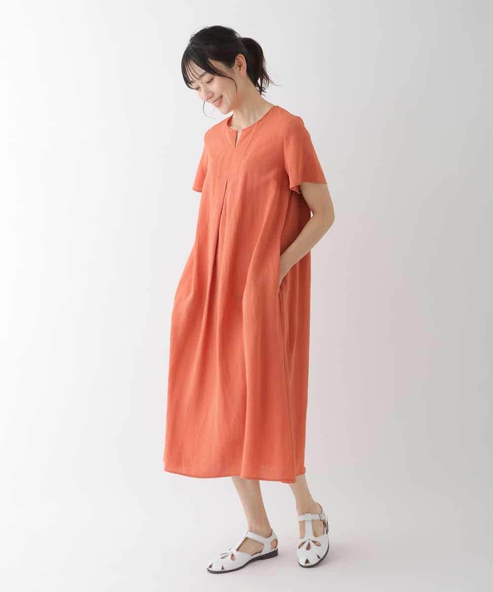 RBEGT03360 HIROKO BIS(ヒロコ ビス) 【洗濯機で洗える】ドライタッチAラインワンピース オレンジ