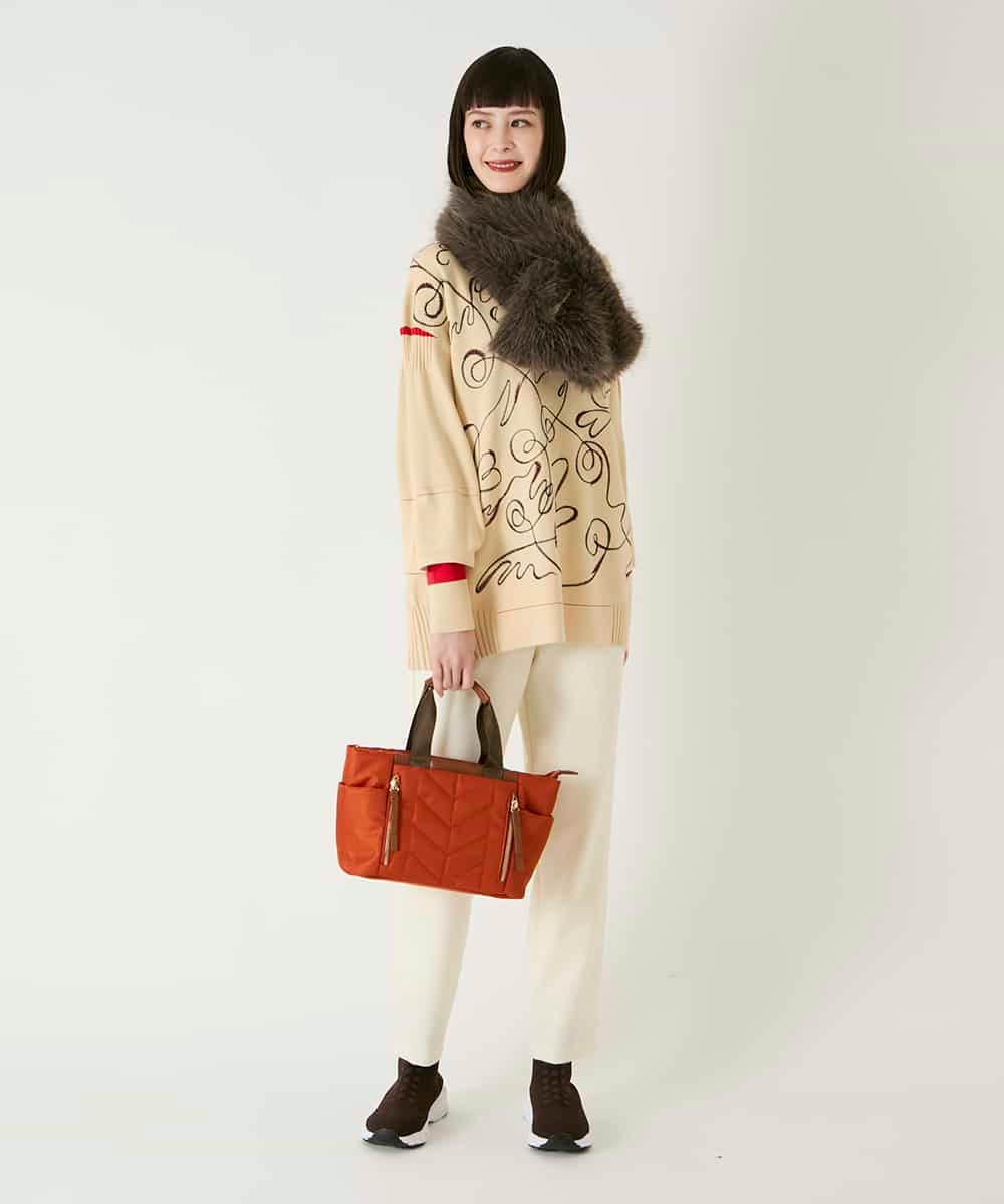 RBFAE50330 HIROKO BIS(ヒロコ ビス) ニュアンス刺繍アクセントニットプルオーバー ベージュ