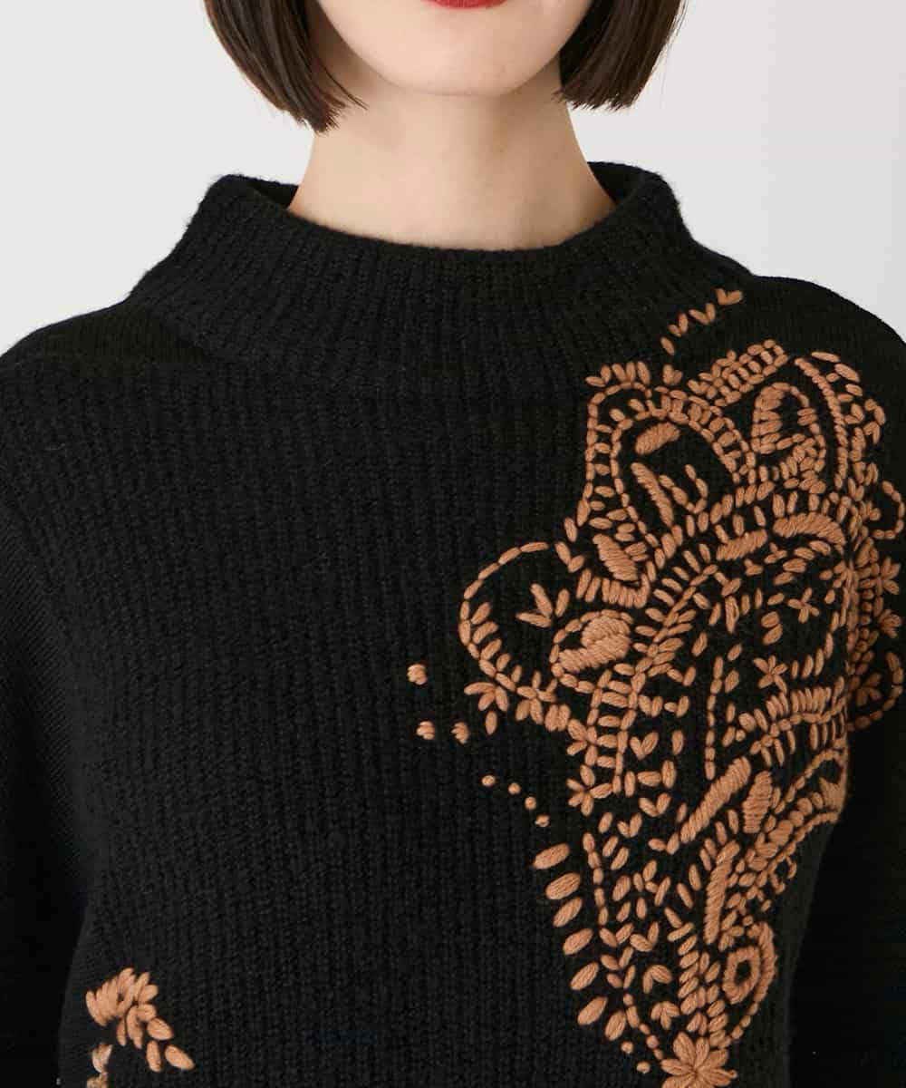 RBFAE57390 HIROKO BIS(ヒロコ ビス) ペースリー刺繍ニットプルオーバー ブラック