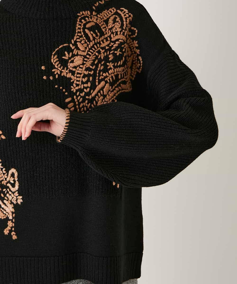 RBFAE57390 HIROKO BIS(ヒロコ ビス) ペースリー刺繍ニットプルオーバー ブラック