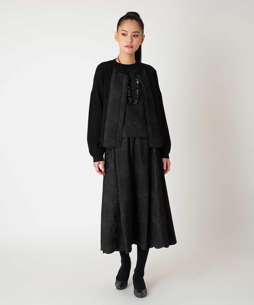 RBFAF71390 HIROKO BIS(ヒロコ ビス) レースドッキングニットプルオーバー ブラック
