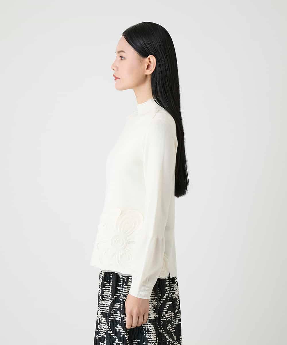 RBFAG42360 HIROKO BIS(ヒロコ ビス) カットモチーフウールニットプルオーバー アイボリー