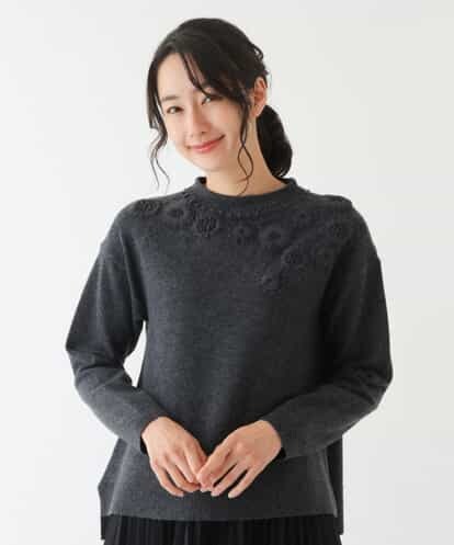 RBFAT26260 HIROKO BIS フラワーデザインニットプルオーバー