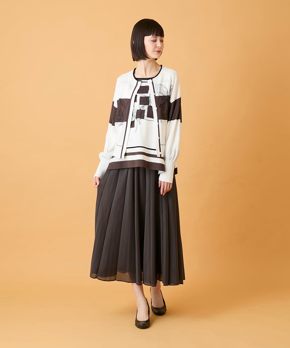 RBFED30390 HIROKO BIS(ヒロコ ビス) 花刺繍ブロッキングデザインカーディガン ホワイト