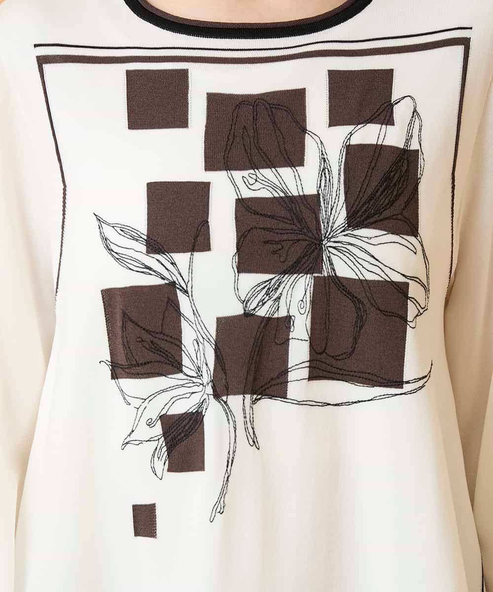 RBFED31360 HIROKO BIS(ヒロコ ビス) 花刺繍フレーム配色デザインプルオーバー ホワイト