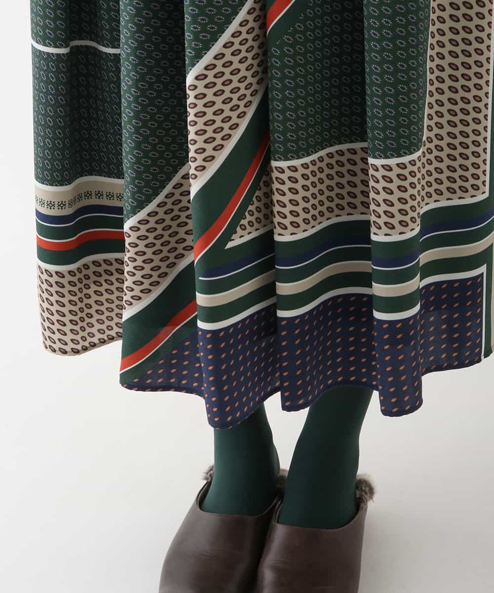 ヒロコビス　シャーリングスカート  美しいシルエットのボリュームスカート