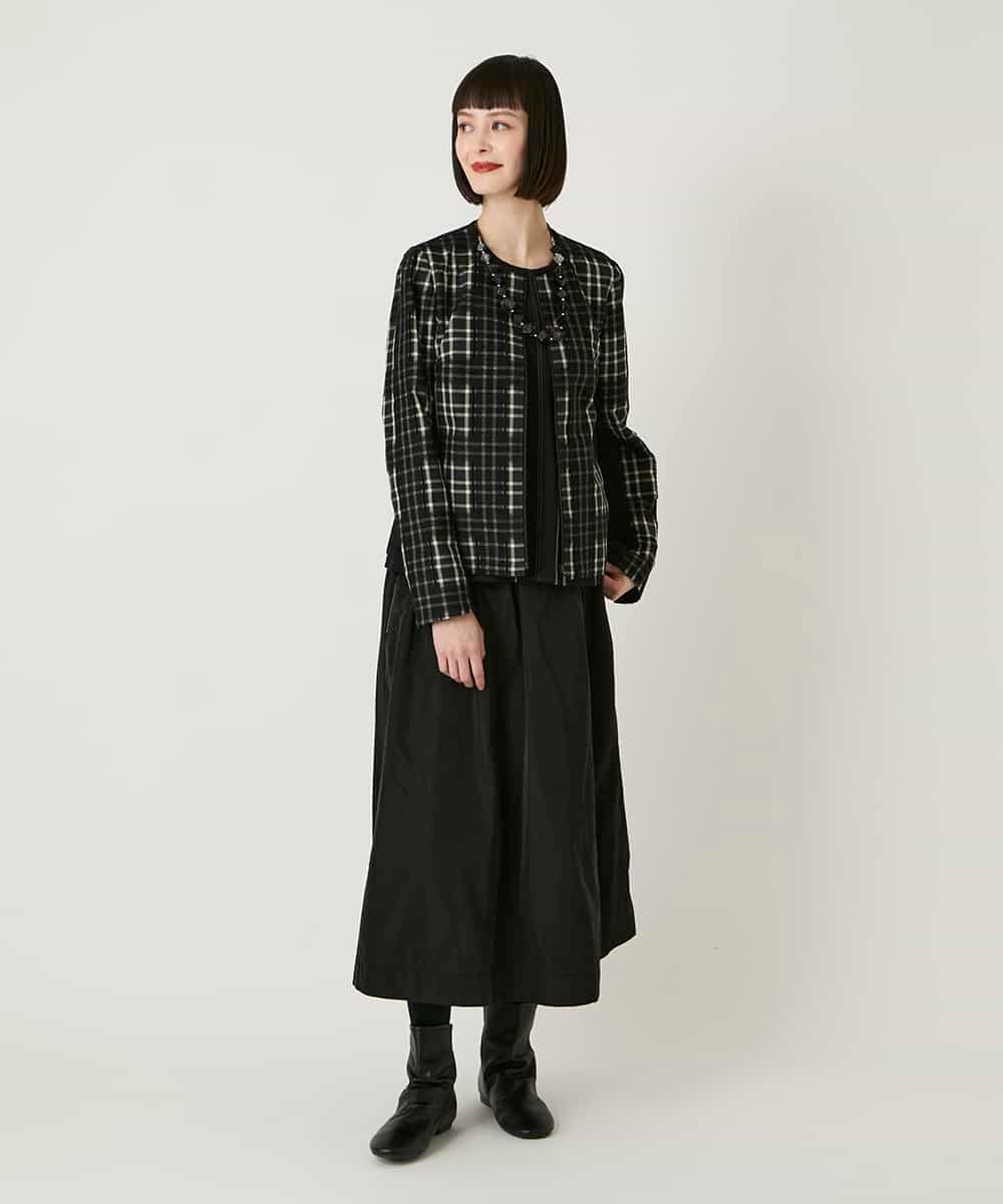 RBKAE40260 HIROKO BIS(ヒロコ ビス) ラインアクセントポンチプルオーバー ブラック