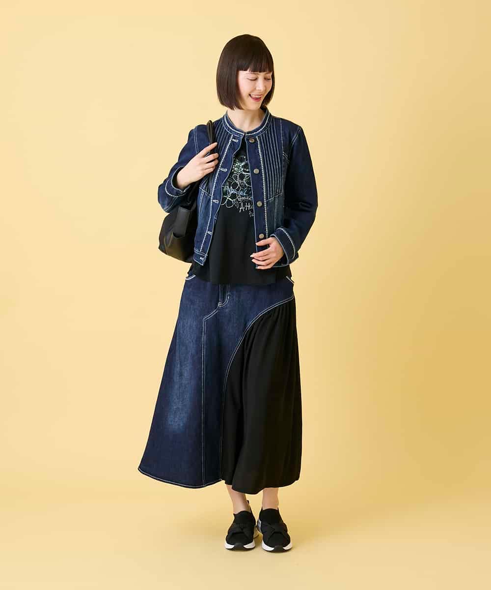 RBKED23230 HIROKO BIS(ヒロコ ビス) フローラルタイポTシャツ ブラック