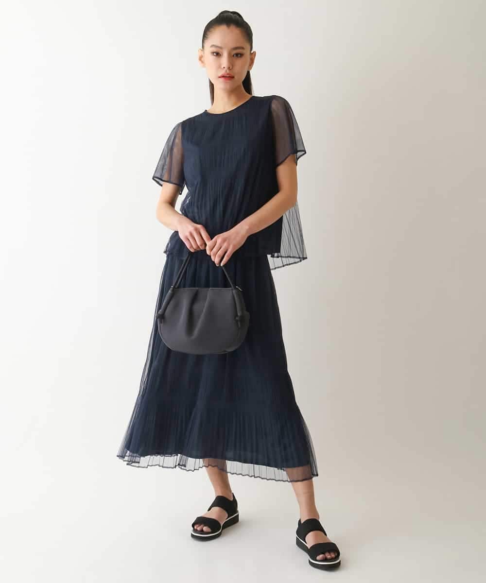 RBKFB31270 HIROKO BIS(ヒロコ ビス) マジョリカプリーツシアーブラウス /洗える ネイビー