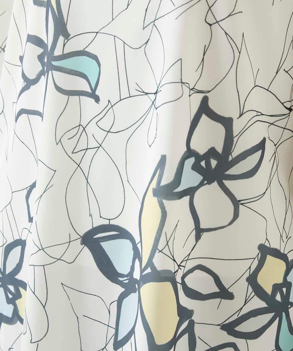 RBKGE47220 HIROKO BIS(ヒロコ ビス) アートフラワーフレアスリーブカットソー ホワイト