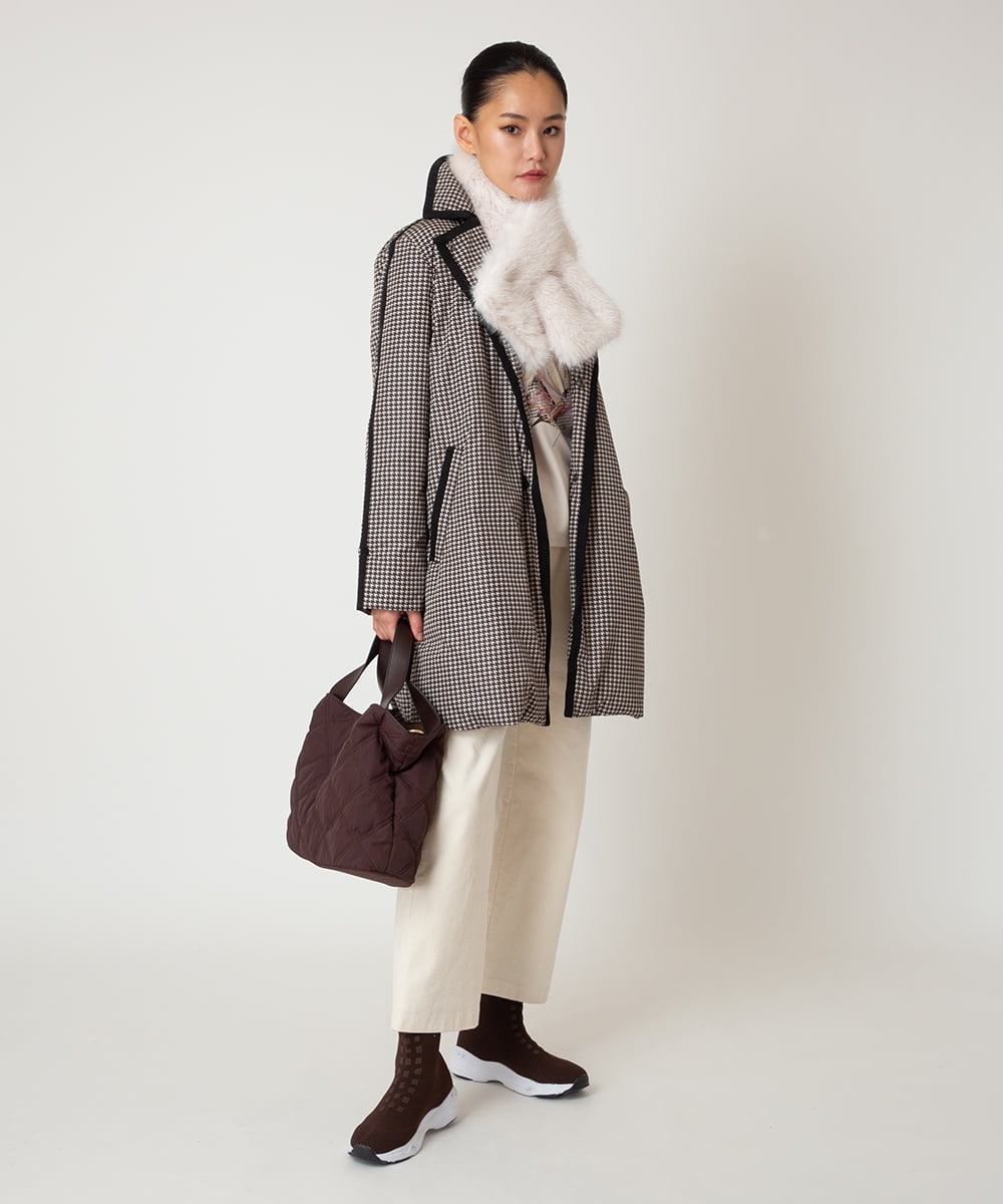RBUAF01590 HIROKO BIS(ヒロコ ビス) 千鳥プリントテープアクセントダウンコート ネイビー