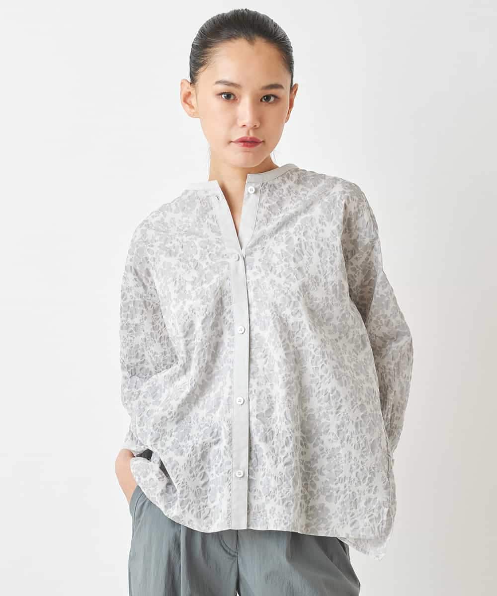 フラワー塩縮加工バンドカラーシャツ /洗える(ブラウス・シャツ