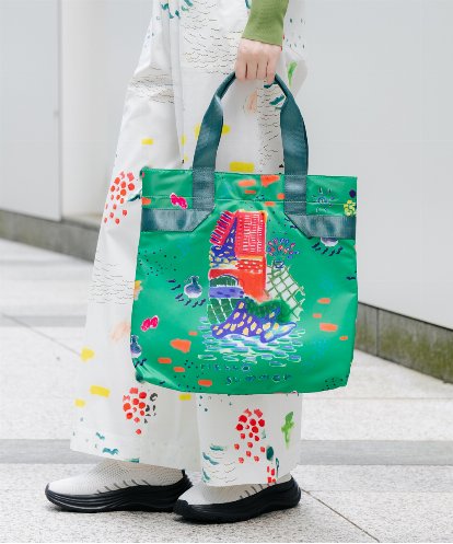 RG5GE01180 TRUNK HIROKO KOSHINO BEACHプリントエコトート