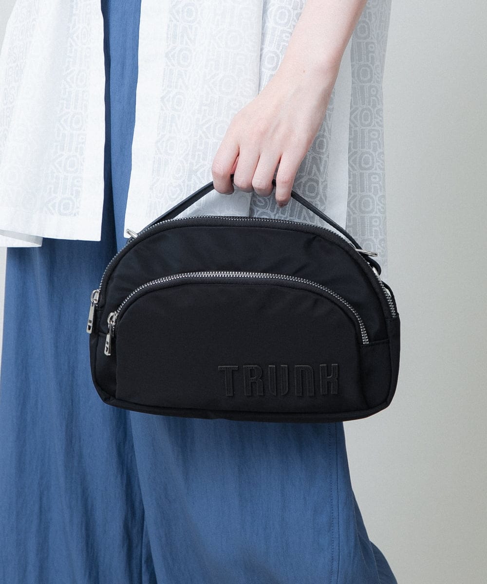 RG5HB02330 TRUNK HIROKO KOSHINO(ヒロココシノ) マイクロタフタショルダーバッグ ブラック
