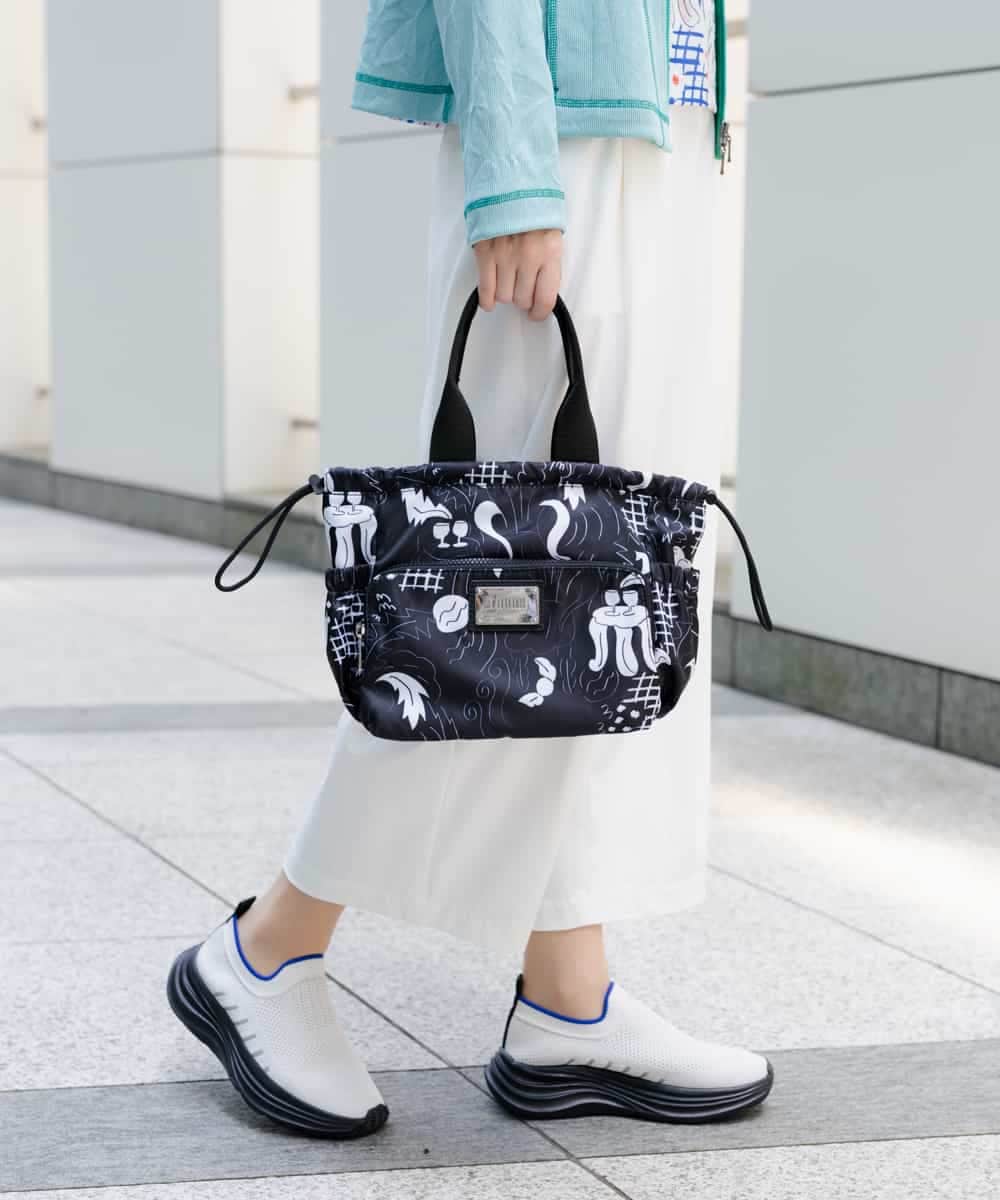 RG5HE01290 TRUNK HIROKO KOSHINO(ヒロココシノ) ルームプリントトートバッグ ブラック