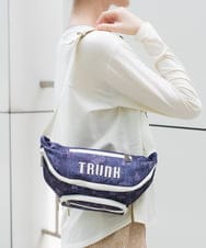 RG5JE02320 TRUNK HIROKO KOSHINO(ヒロココシノ) デニムプリントボディバッグ ネイビー