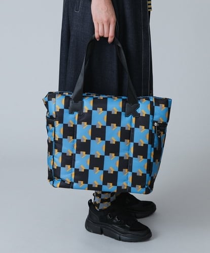 RG5JT12290 TRUNK HIROKO KOSHINO HKロゴプリントボンディングトートバッグ