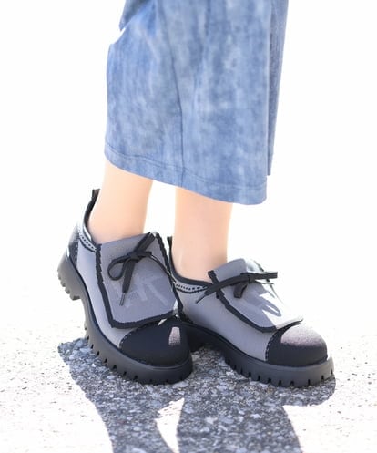 RG6GS01390 TRUNK HIROKO KOSHINO ロゴアクセントニットシューズ
