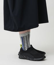 RG8AD01039 TRUNK HIROKO KOSHINO(ヒロココシノ) ジオメトリックジャカードソックス/日本製/洗濯機で洗える グレー