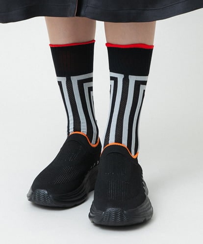 RG8GD01039 TRUNK HIROKO KOSHINO ストライプジャカードソックス