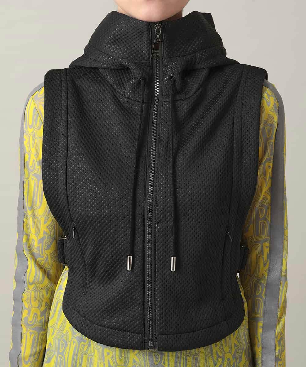 RGBED01360 TRUNK HIROKO KOSHINO(ヒロココシノ) メッシュフードベスト/洗える ブラック