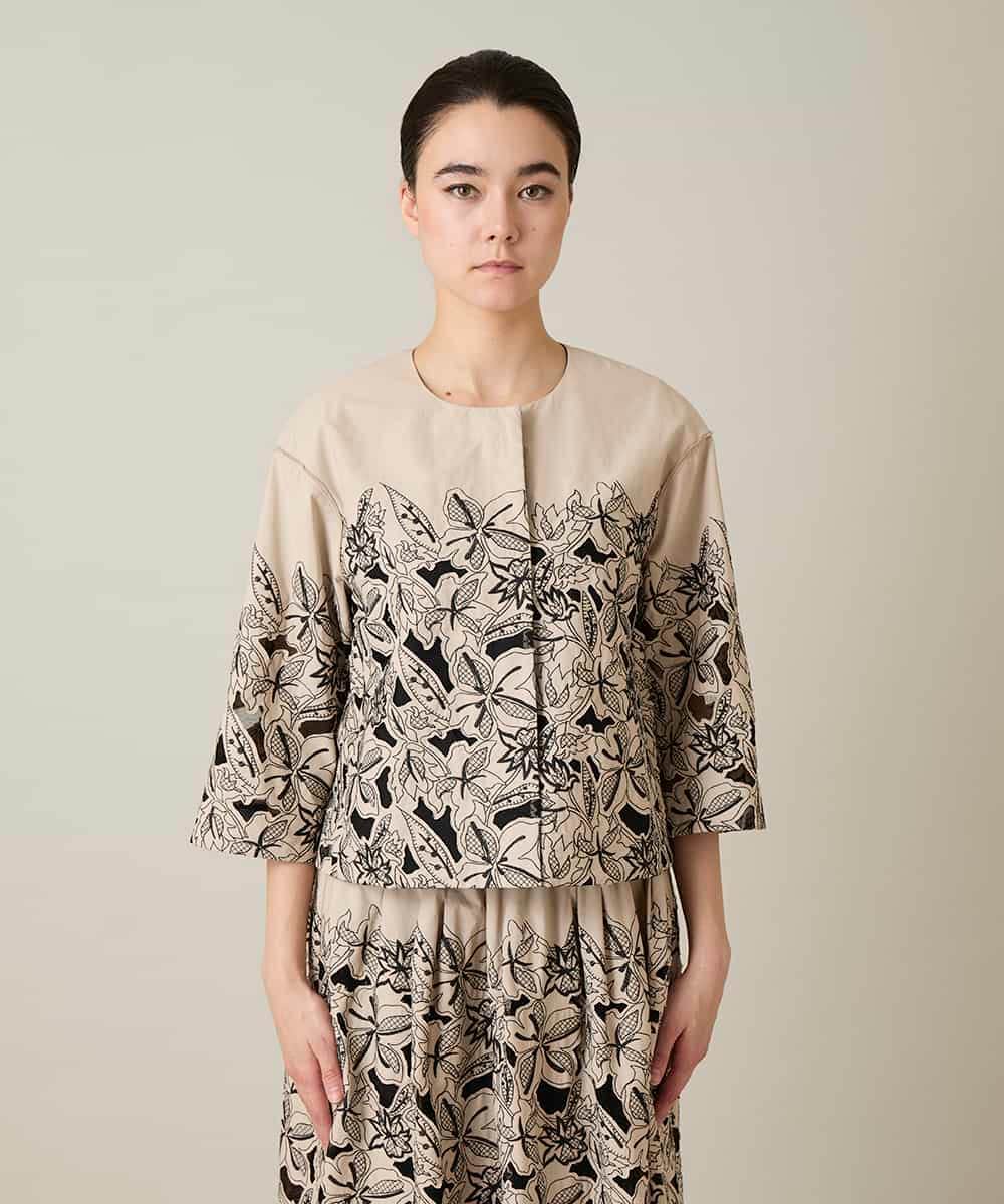 RHBFF11890 HIROKO KOSHINO(ヒロココシノ) カットワークフラワーブラウス /洗える ベージュ