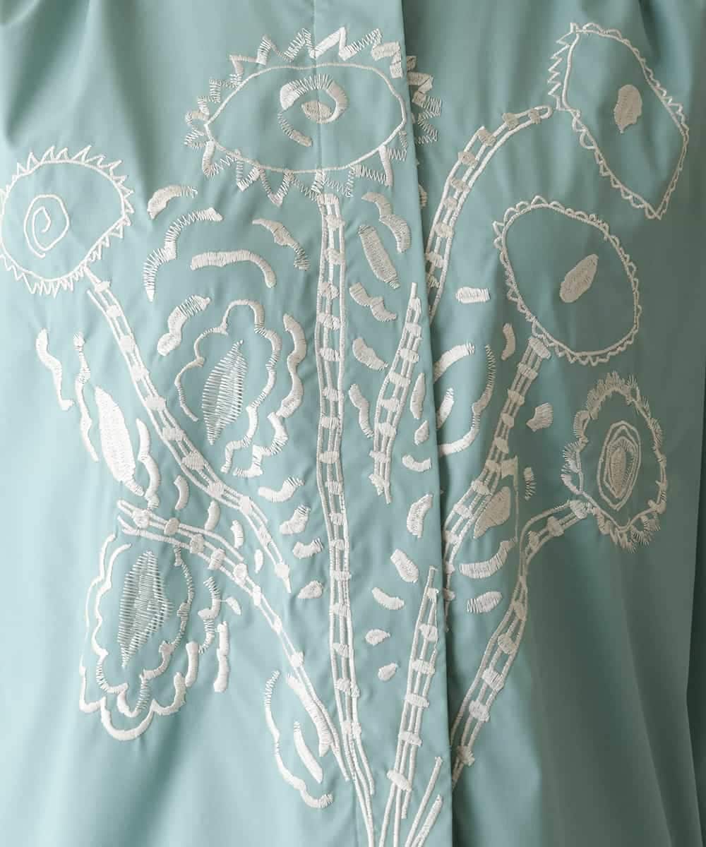 RHBGB23720 HIROKO KOSHINO(ヒロココシノ) フラワー刺繍オーバーシルエットブラウス ブルーグリーン
