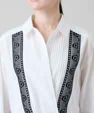 RHBGD04690 HIROKO KOSHINO(ヒロココシノ) 刺繍アクセントカシュクールブラウス/洗える ホワイト