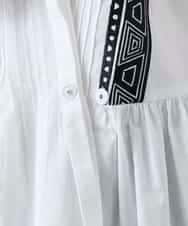 RHBGD04690 HIROKO KOSHINO(ヒロココシノ) 刺繍アクセントカシュクールブラウス/洗える ホワイト