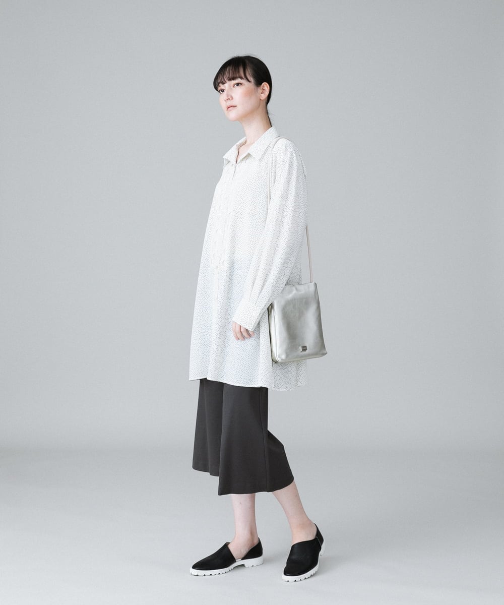 RHBHW33690 HIROKO KOSHINO(ヒロココシノ) ドットモノトーンプリントシャツ /洗える ホワイト