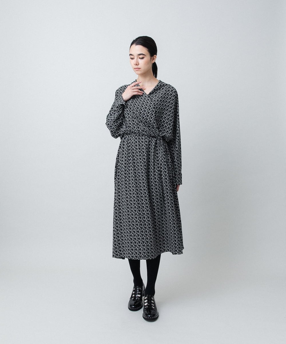 RHEAF06980 HIROKO KOSHINO(ヒロココシノ) バックジョーゼットカシュクールワンピース/日本製 ブラック