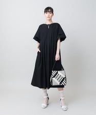 RHEGE20790 HIROKO KOSHINO(ヒロココシノ) タックアクセントプリーツワンピース/日本製/洗える グレージュ