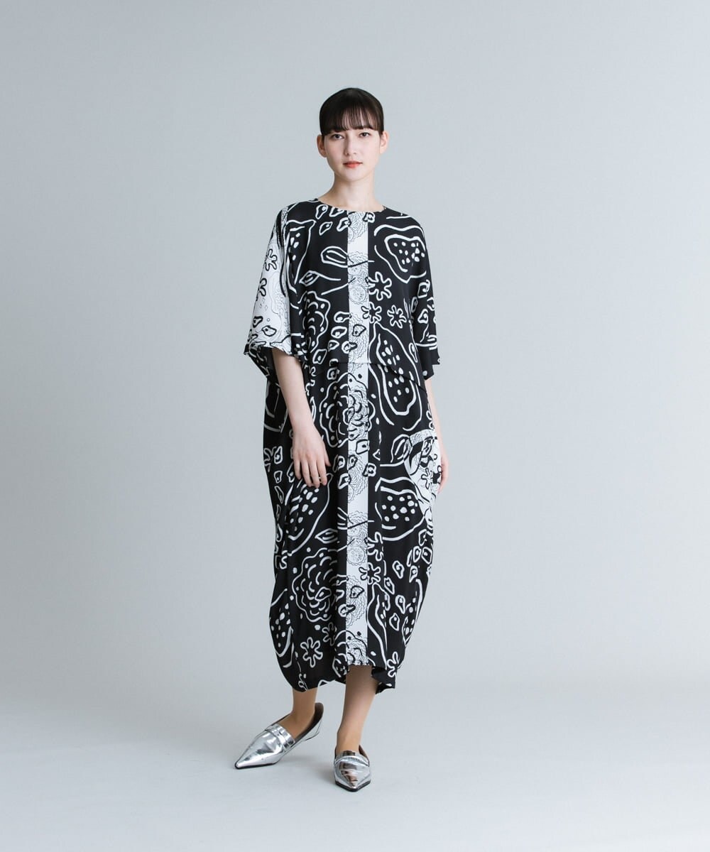 RHEGT27990 HIROKO KOSHINO(ヒロココシノ) アートフルーツプリントワンピース ブラック