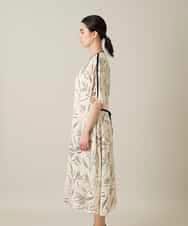 RHEXD10120 HIROKO KOSHINO(ヒロココシノ) ラインフラワーワンピース /日本製/洗える アイボリー