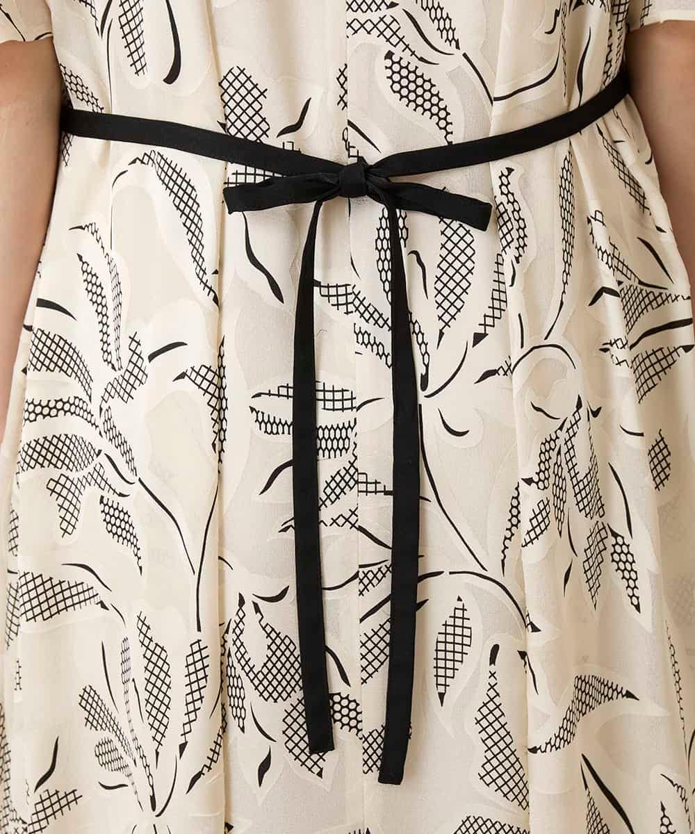 RHEXD10120 HIROKO KOSHINO(ヒロココシノ) ラインフラワーワンピース /日本製/洗える アイボリー