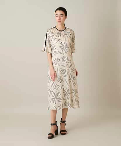 RHEXD10120 HIROKO KOSHINO ラインフラワーワンピース /日本製/洗える