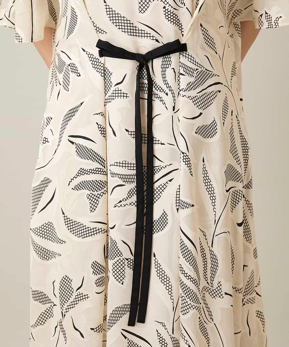 RHEXD10120 HIROKO KOSHINO(ヒロココシノ) ラインフラワーワンピース /日本製/洗える アイボリー