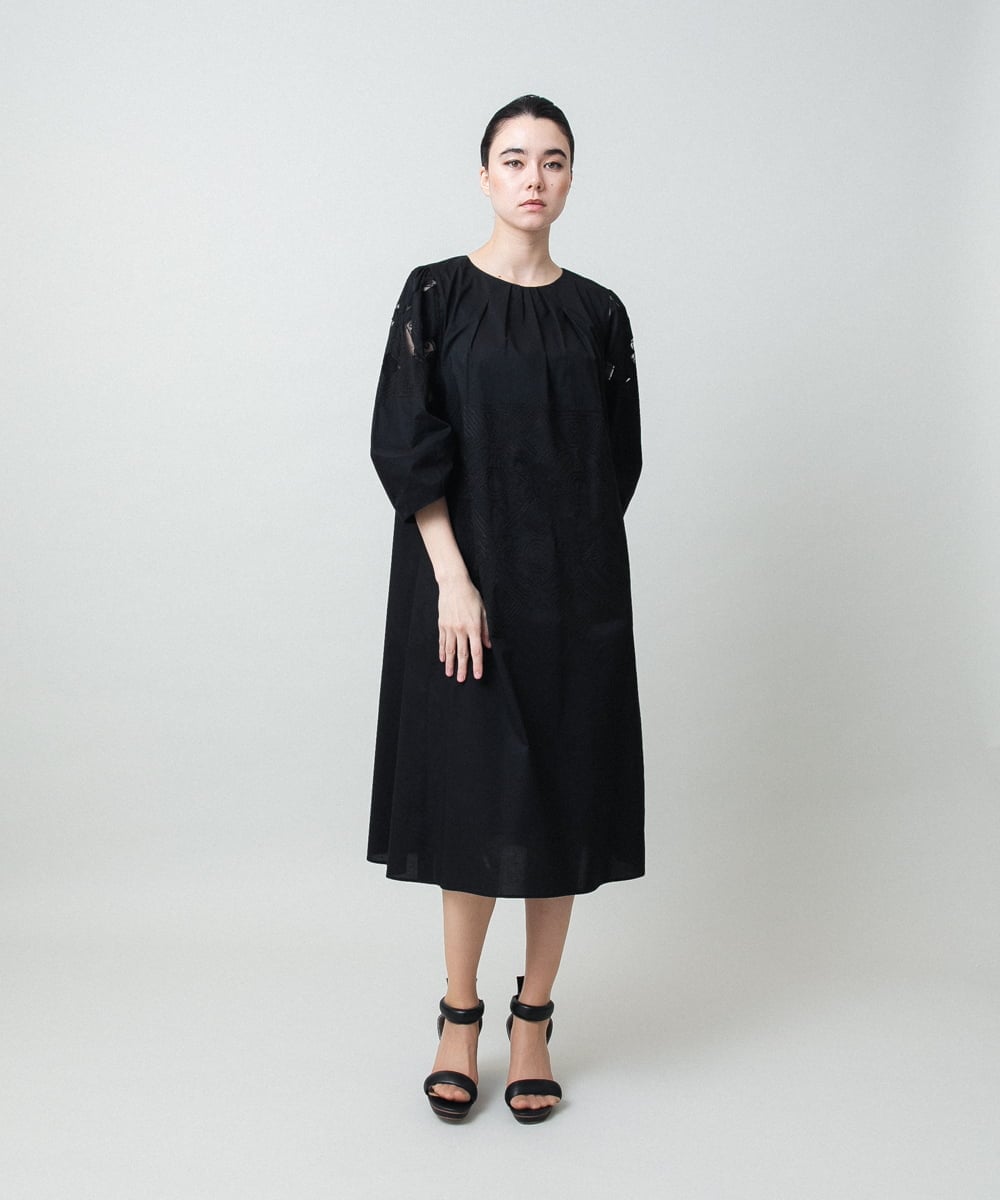 RHEYD12130 HIROKO KOSHINO(ヒロココシノ) 幾何学エンブロイダリーワンピース /洗える ブラック