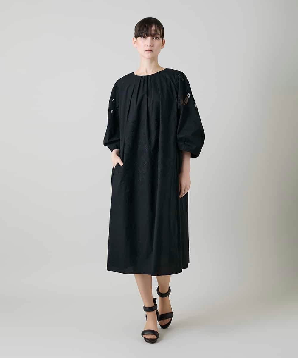 RHEYD12130 HIROKO KOSHINO(ヒロココシノ) 幾何学エンブロイダリーワンピース /洗える ブラック