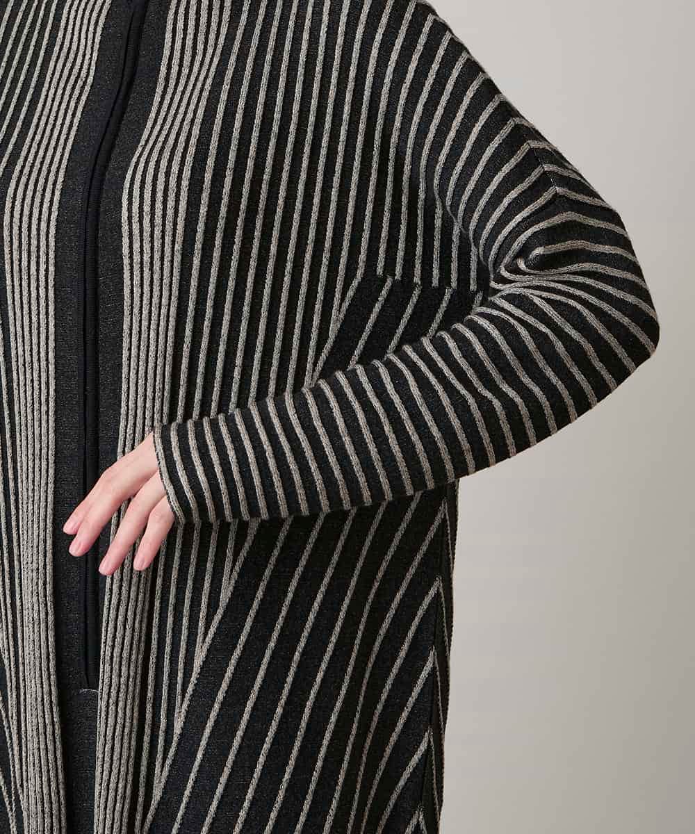 RHFAE10890 HIROKO KOSHINO(ヒロココシノ) 立体ストライプデザインニットワンピース /日本製 ブラック