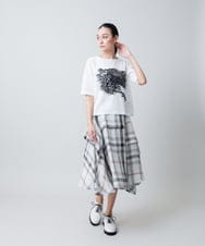 RHFGB21490 HIROKO KOSHINO(ヒロココシノ) アートフラワーデザインニットプルオーバー ホワイト