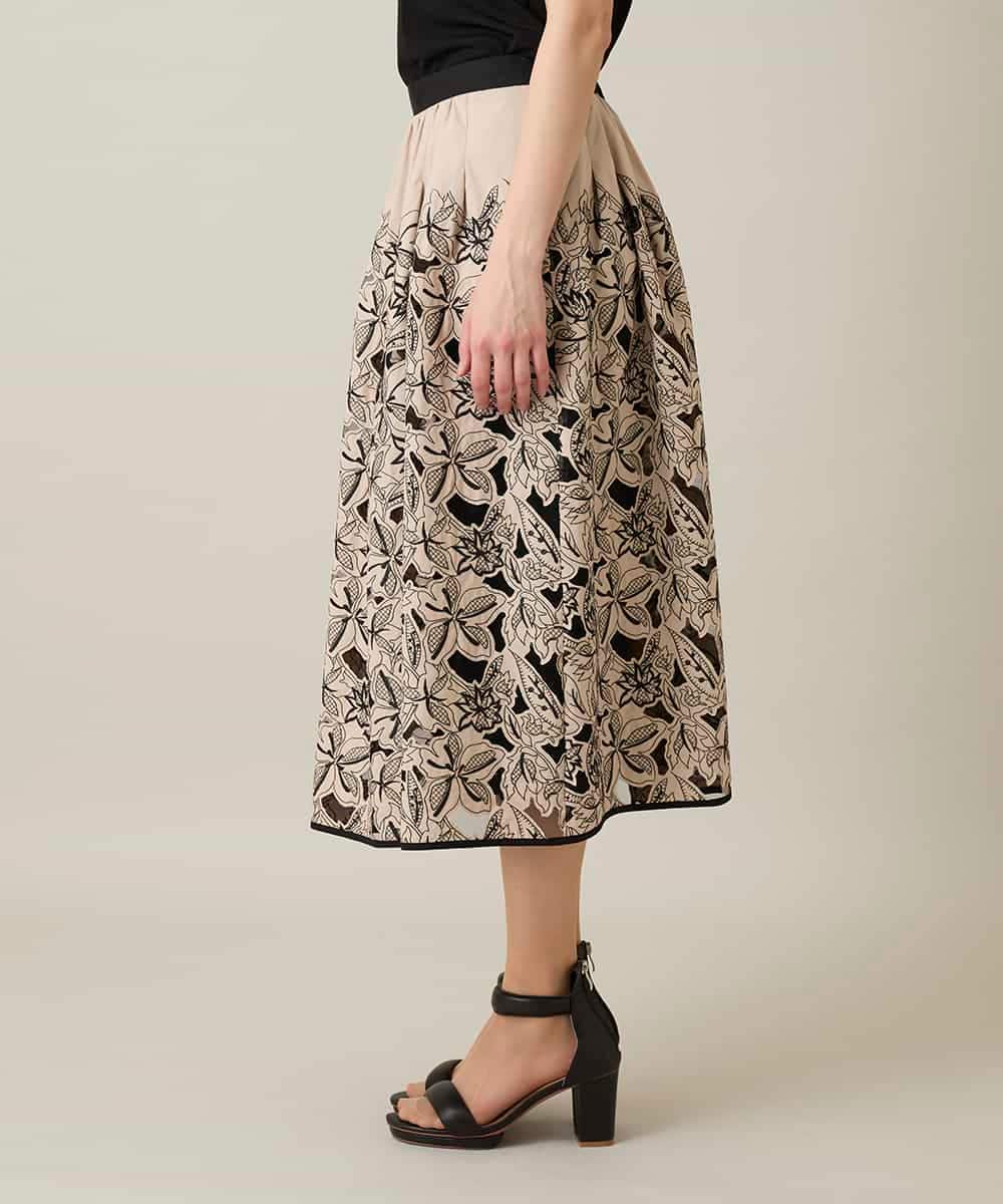 RHHFD11890 HIROKO KOSHINO(ヒロココシノ) カットワークフラワースカート /洗える ベージュ