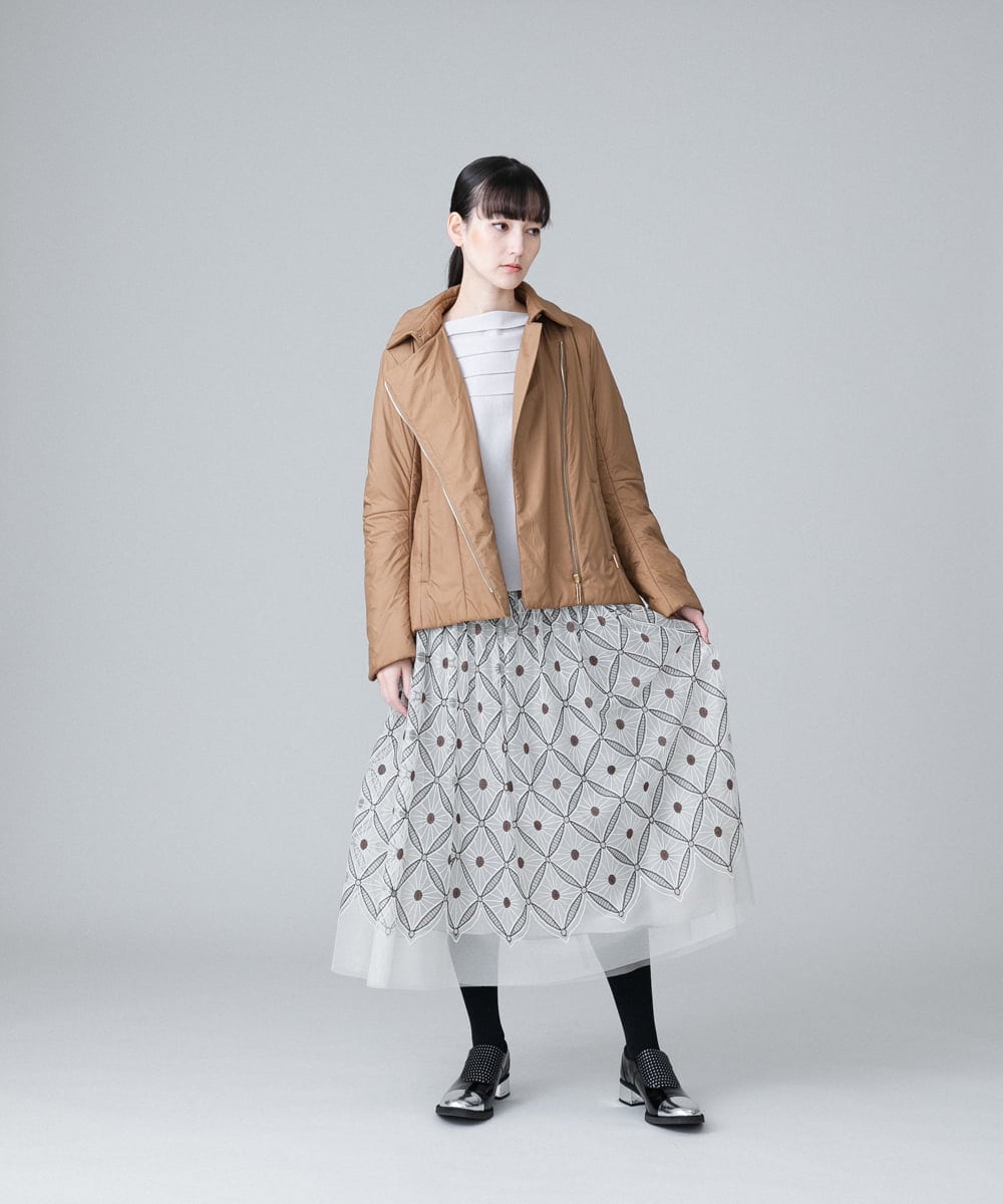 RHJCV07890 HIROKO KOSHINO(ヒロココシノ) 切り替えデザイン中綿ジャケット アイボリー