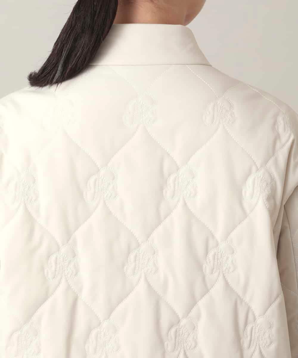 RHJED40890 HIROKO KOSHINO(ヒロココシノ) ロゴ刺繍キルティング中綿入りジャケット アイボリー