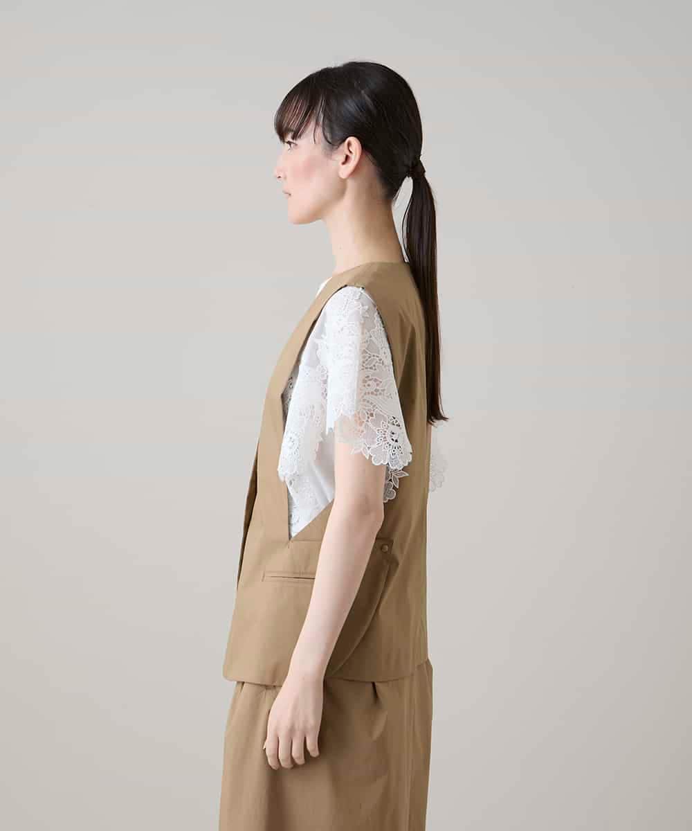 RHJHE03540 HIROKO KOSHINO(ヒロココシノ) ノーブルラインデザインベスト /日本製/洗える ベージュ