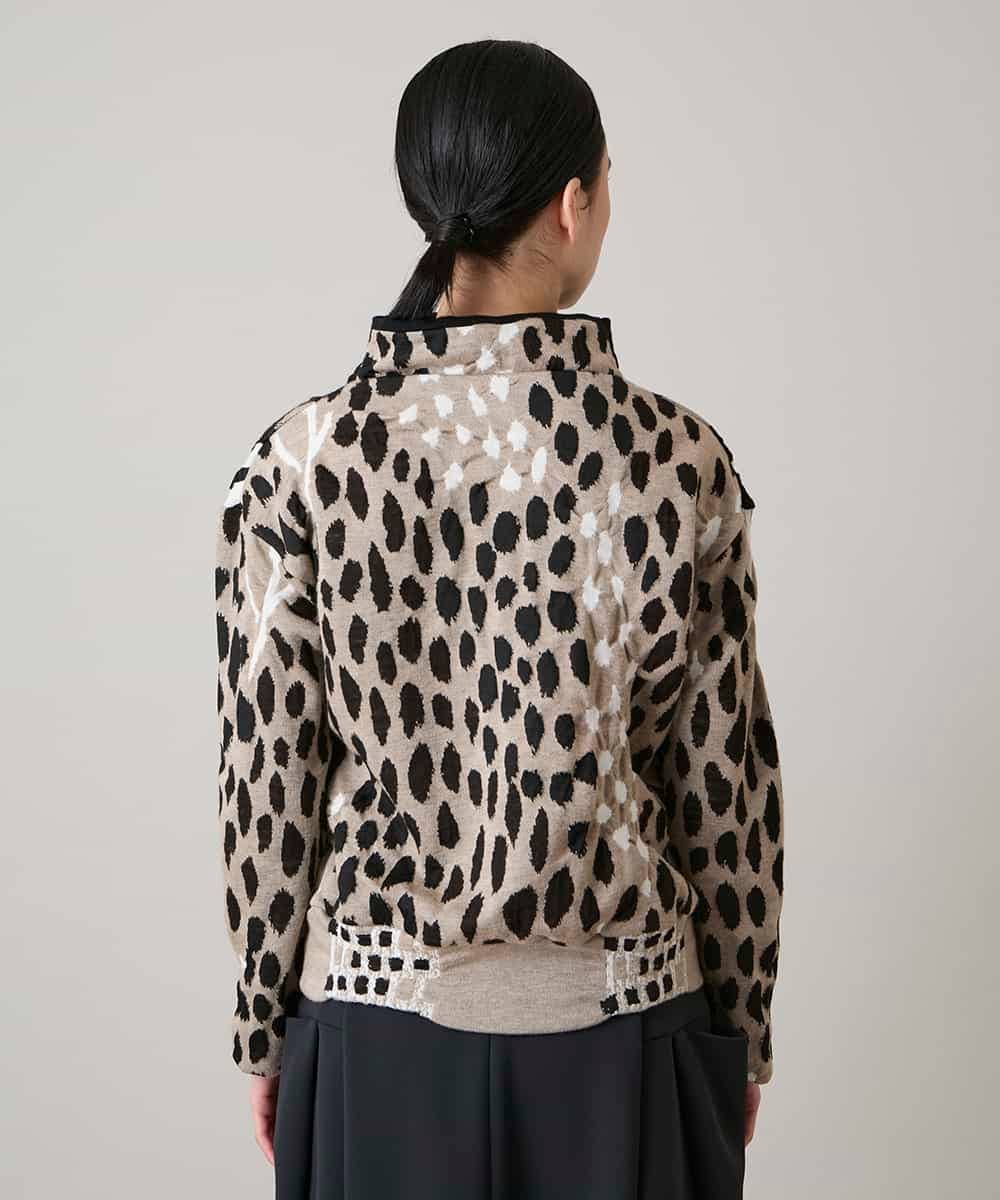 RHKAE14630 HIROKO KOSHINO(ヒロココシノ) 膨れジャカードデザインニットプルオーバー/日本製 ベージュ